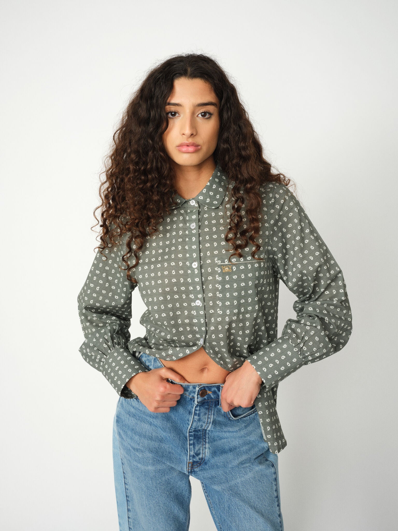 Modelshot / Deep Forest / Detail